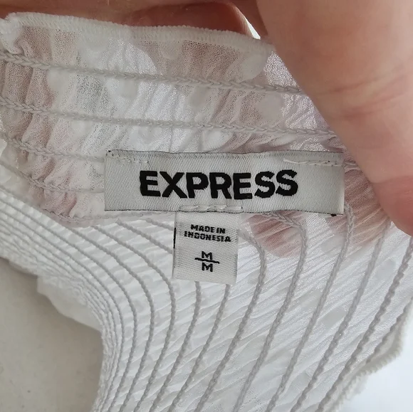 Express Shirred Swiss Dot Peplum Top - Picture 7 of 8